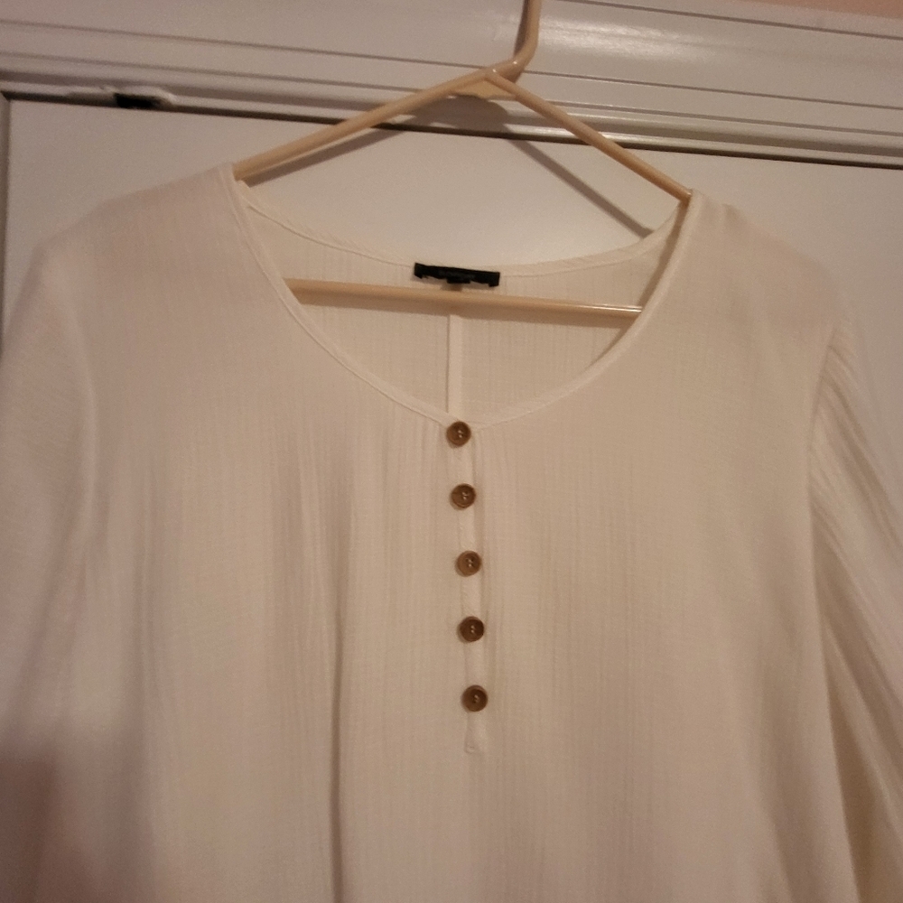 Elegant Cream Long Sleeve Dress - Picture 5 of 6